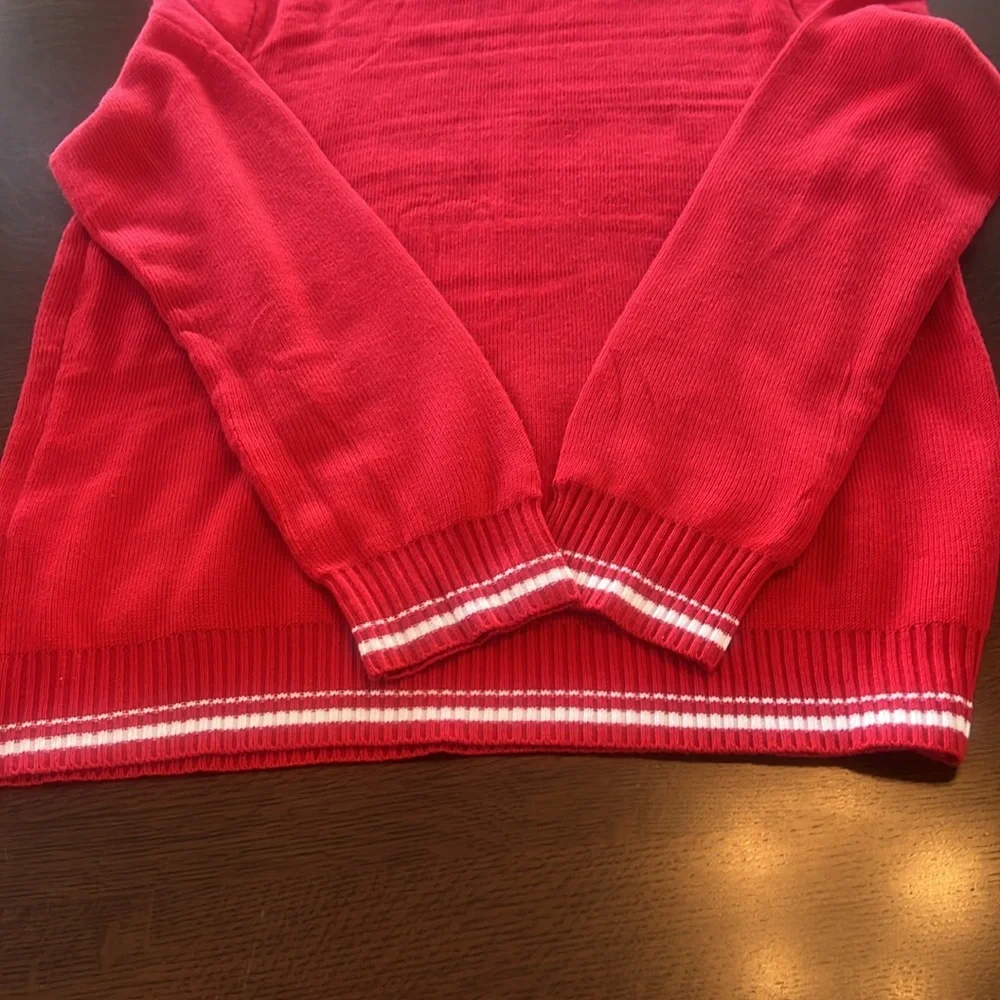 Tipsy Elves Red Maple Leaf Crewneck Sweater. Size Men’s  large Canada